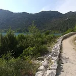 Bacina Lakes - Jelena