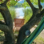 Bacina Lakes - Jelena * Peracko Blato