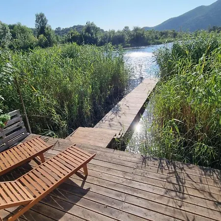 Bacina Lakes - Jelena