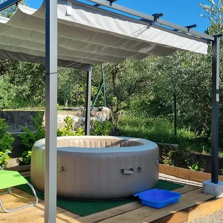 Bacina Lakes - Jelena Apartman