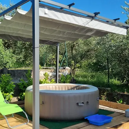 Bacina Lakes - Jelena *