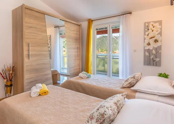 Bacina Lakes - Jelena Διαμέρισμα