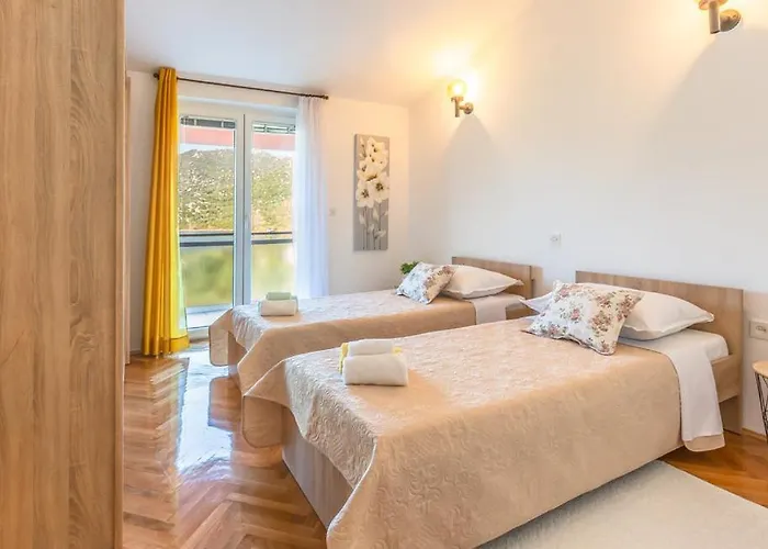 Bacina Lakes - Jelena Διαμέρισμα Peracko Blato