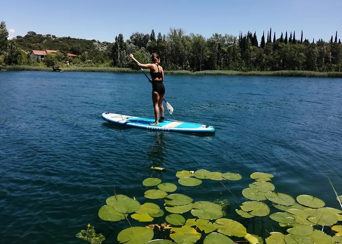 Bacina Lakes - Jelena Διαμέρισμα Peracko Blato